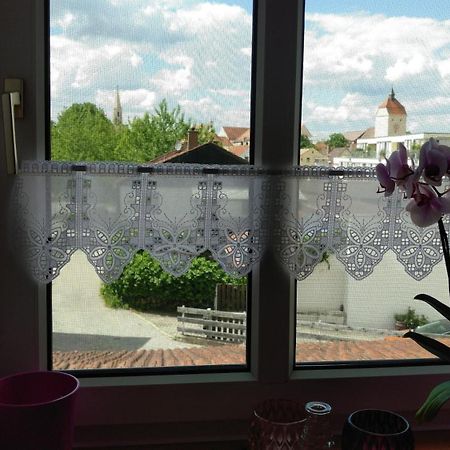 Neuottinger Stadtblick Экстерьер фото